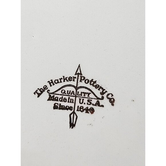 Vintage Harker Pottery Silhouette Slender Lidded Teapot - Picture 10 of 11